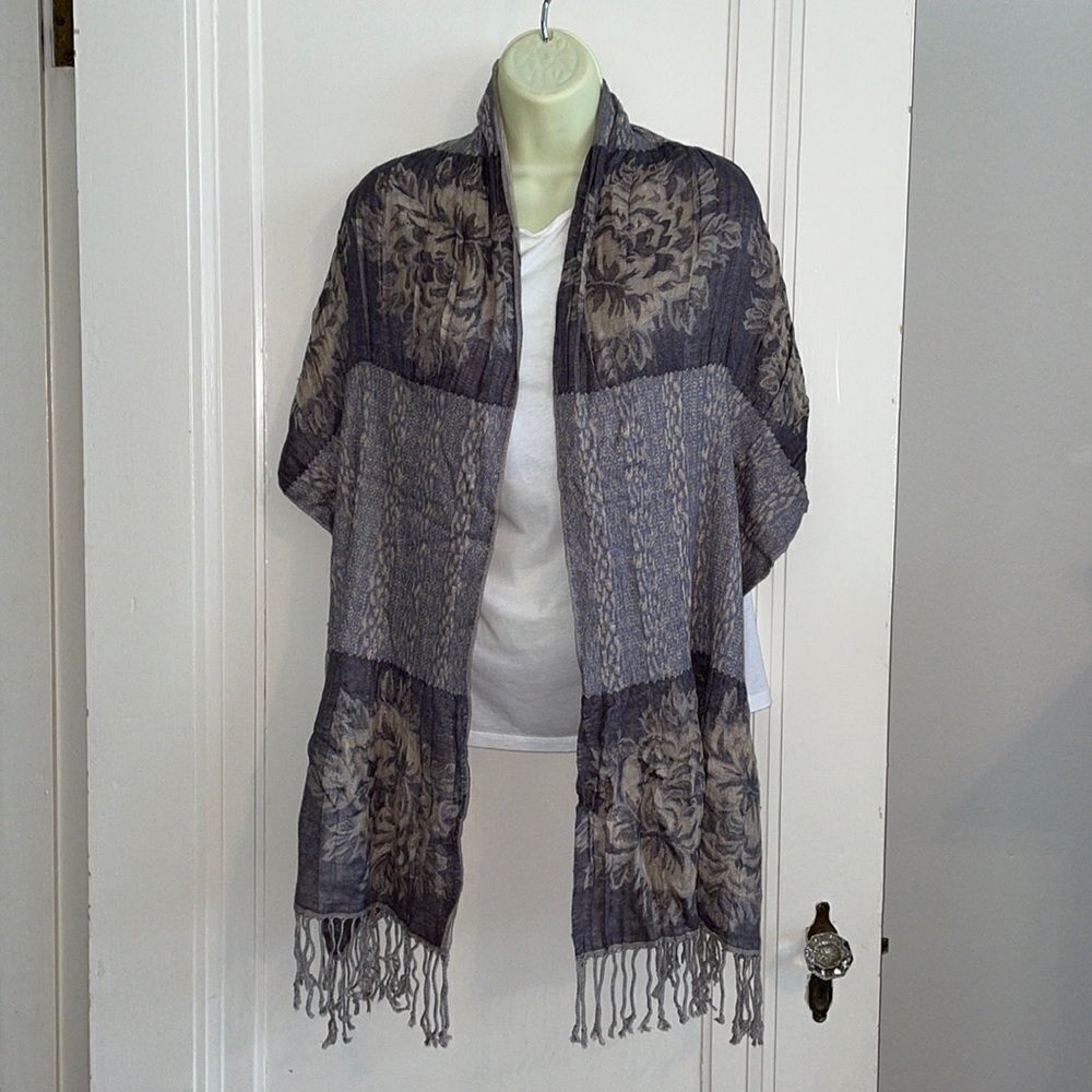 Gray & tan‎ boho scarf/wrap with floral design & fringe